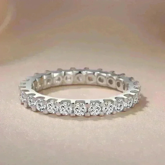 💥925 Silver Plated Bar Setting Round Cut Moissanite CZ Ring, GPMB1559 - Picture 4 of 6